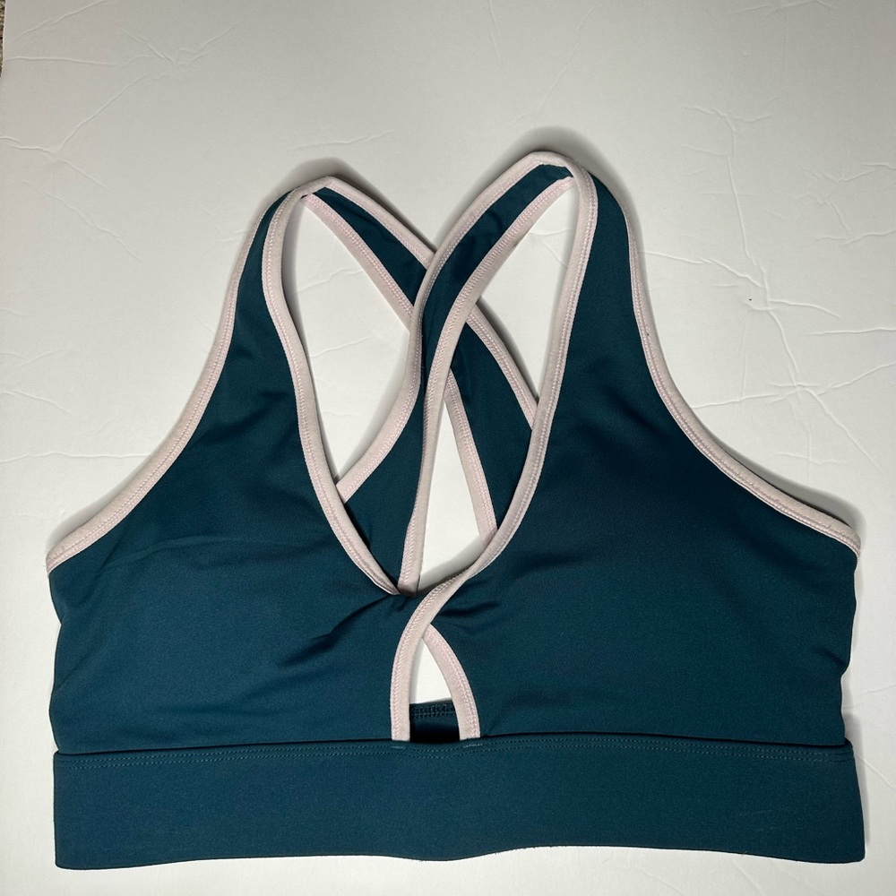 Fabletics Strappy Crisscross Sports‎ Bra – Teal/Blush Trim (Size L)